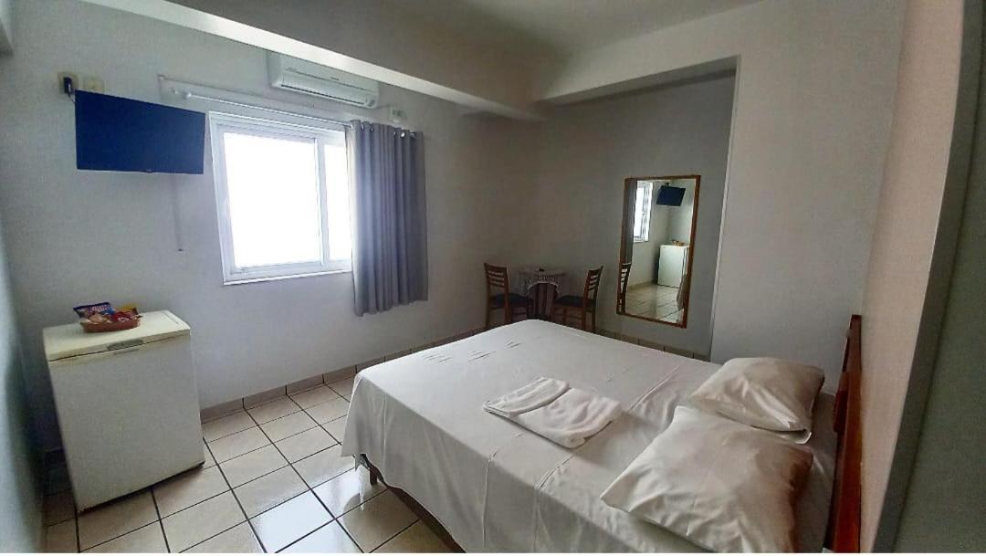 Alpha Ville Hotel Assis Kültér fotó