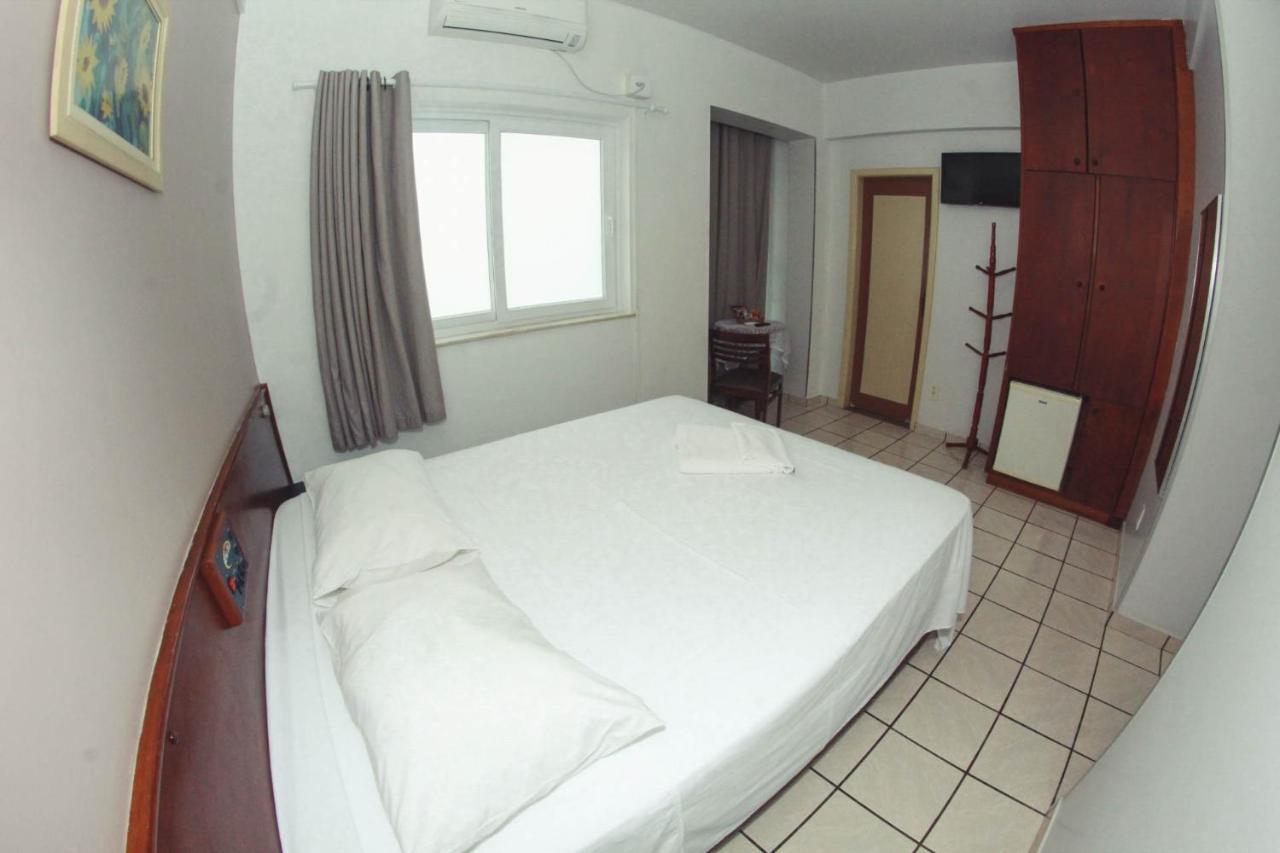 Alpha Ville Hotel Assis Kültér fotó